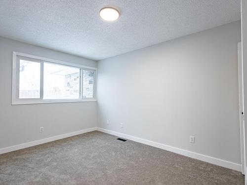 13247 47 Street, Edmonton, AB - Indoor Photo Showing Other Room