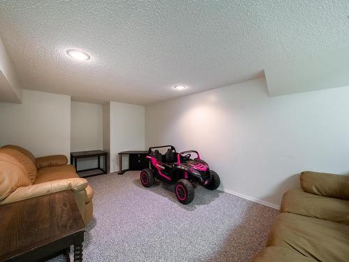 6416 17 Avenue, Edmonton, AB - Indoor