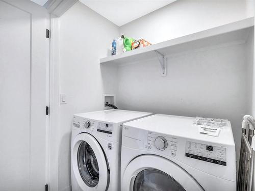 11345 111 Avenue, Edmonton, AB - Indoor Photo Showing Laundry Room