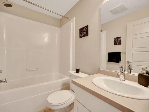 259 7805 71 Street, Edmonton, AB - Indoor Photo Showing Bathroom