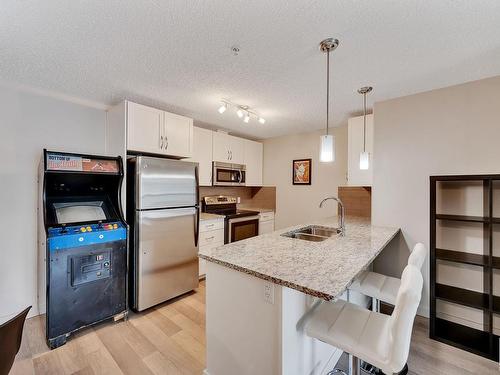 259 7805 71 Street, Edmonton, AB - Indoor Photo Showing Kitchen With Double Sink