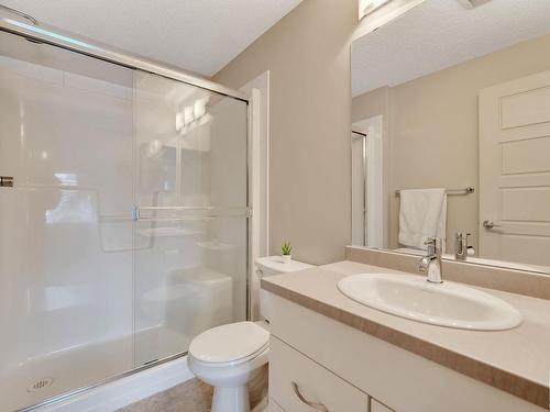 259 7805 71 Street, Edmonton, AB - Indoor Photo Showing Bathroom