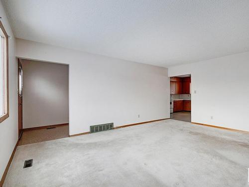 5110 57 Avenue, Leduc, AB - Indoor Photo Showing Other Room