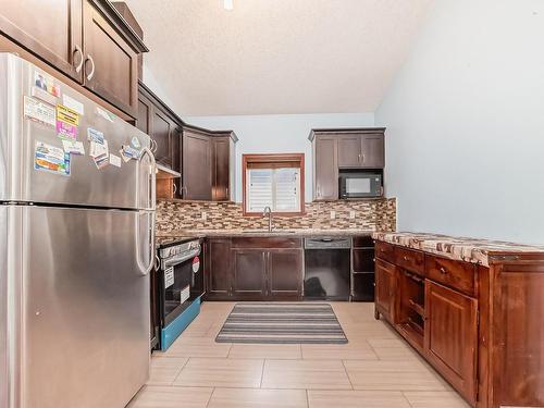 11916 91 Street, Edmonton, AB - Indoor Photo Showing Kitchen