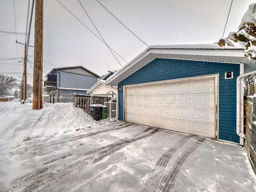 11916 91 Street, Edmonton, AB -  With Exterior