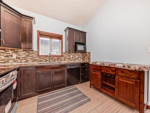 11916 91 Street, Edmonton, AB - Indoor Photo Showing Kitchen