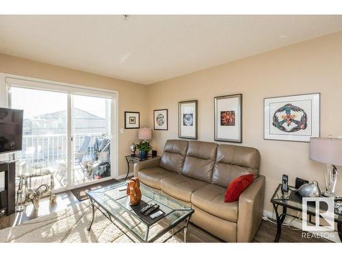 320 7511 171 Street, Edmonton, AB - Indoor Photo Showing Living Room