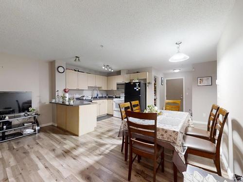 104 4407 23 Street Nw, Edmonton, AB - Indoor Photo Showing Dining Room