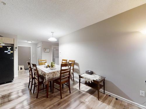 104 4407 23 Street Nw, Edmonton, AB - Indoor Photo Showing Dining Room