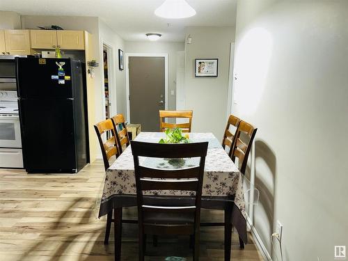 104 4407 23 Street Nw, Edmonton, AB - Indoor Photo Showing Dining Room