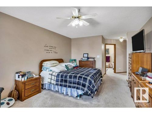 111 Parkview Drive, Wetaskiwin, AB - Indoor Photo Showing Bedroom