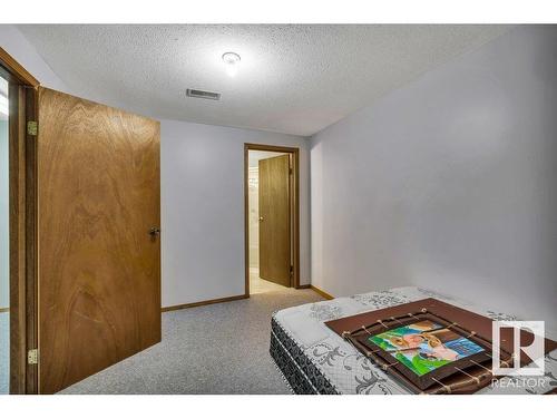 111 Parkview Drive, Wetaskiwin, AB - Indoor Photo Showing Bedroom