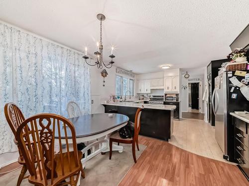 27 52212 Rge Road 274 Nw, Rural Parkland County, AB - Indoor Photo Showing Dining Room