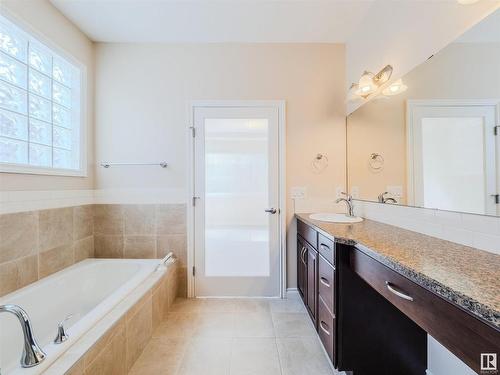 49 18343 Lessard Road, Edmonton, AB - Indoor Photo Showing Bathroom