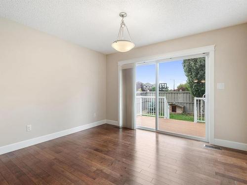 3231 Whitelaw Drive, Edmonton, AB - Indoor Photo Showing Other Room