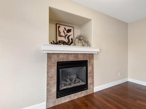 3231 Whitelaw Drive, Edmonton, AB - Indoor Photo Showing Living Room With Fireplace