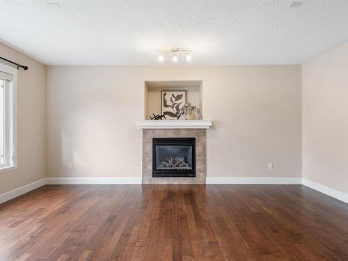 3231 Whitelaw Drive, Edmonton, AB - Indoor With Fireplace