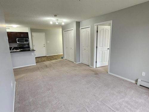 210 1080 Mcconachie Boulevard, Edmonton, AB - Indoor Photo Showing Kitchen