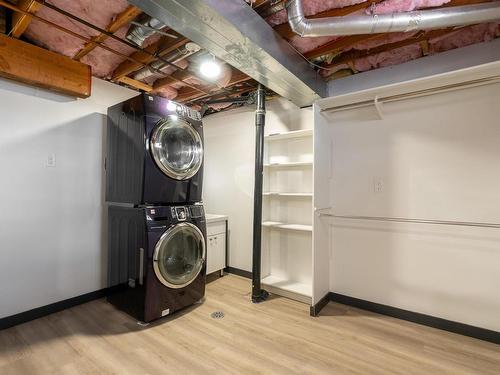 54 Westglen Crescent, Spruce Grove, AB - Indoor Photo Showing Laundry Room