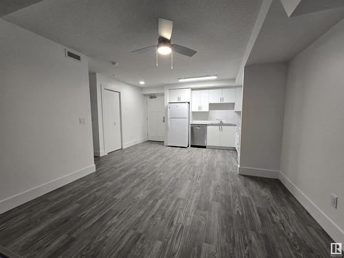 207 9504 182 Street, Edmonton, AB - Indoor