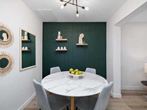 9C Twin Terrace, Edmonton, AB - Indoor Photo Showing Dining Room