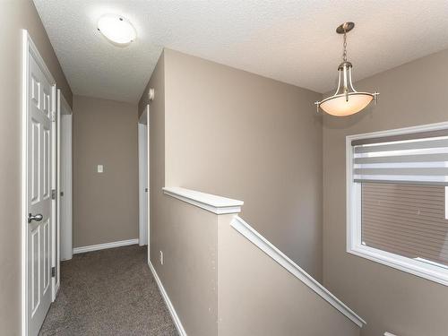 549 Ebbers Way, Edmonton, AB - Indoor Photo Showing Other Room