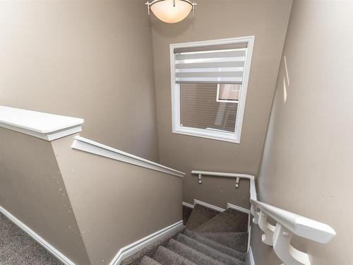 549 Ebbers Way, Edmonton, AB - Indoor Photo Showing Other Room