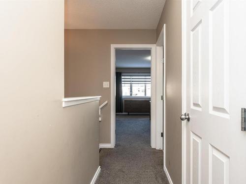 549 Ebbers Way, Edmonton, AB - Indoor Photo Showing Other Room