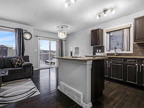 1843 28 Street Nw, Edmonton, AB - Indoor Photo Showing Kitchen With Upgraded Kitchen