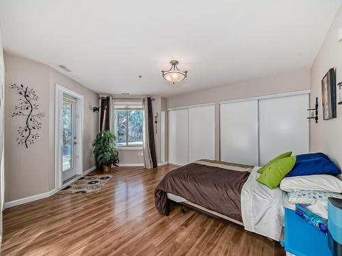 111 530 Hooke Road, Edmonton, AB - Indoor Photo Showing Bedroom