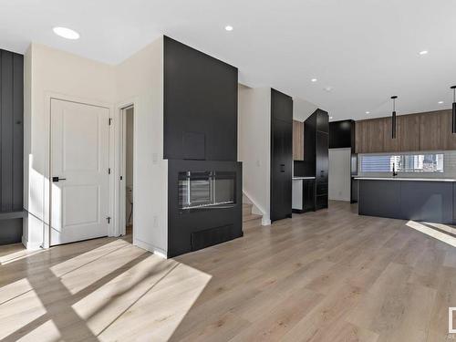 8402 87 Street, Edmonton, AB - Indoor