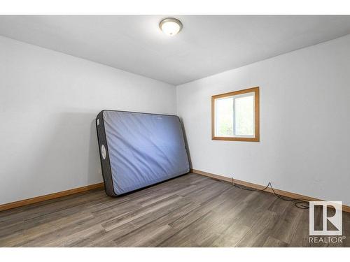 14722 Hwy 28, Rural Smoky Lake County, AB - Indoor