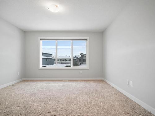 6 Kingsbury Circle, Spruce Grove, AB - Indoor Photo Showing Other Room