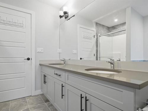 6 Kingsbury Circle, Spruce Grove, AB - Indoor Photo Showing Bathroom