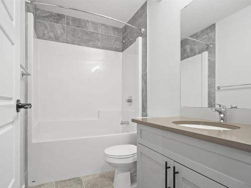 6 Kingsbury Circle, Spruce Grove, AB - Indoor Photo Showing Bathroom