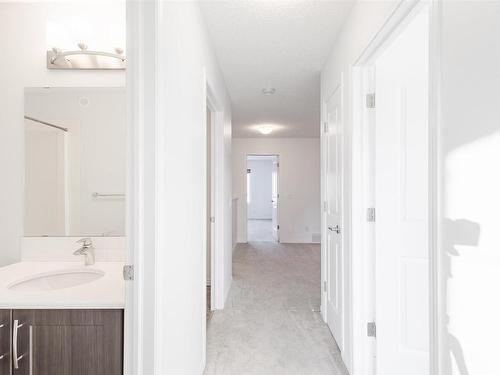 192 Sturtz Bend, Leduc, AB - Indoor Photo Showing Bathroom