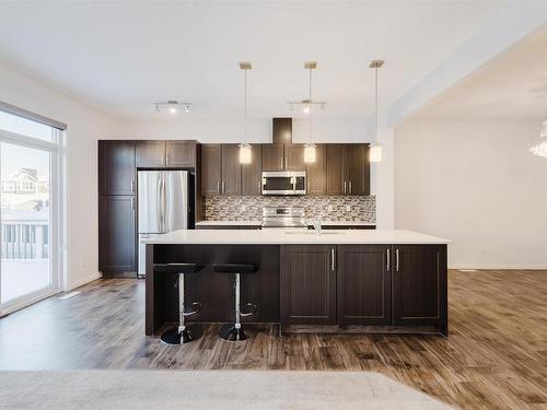 192 Sturtz Bend, Leduc, AB - Indoor Photo Showing Kitchen With Upgraded Kitchen