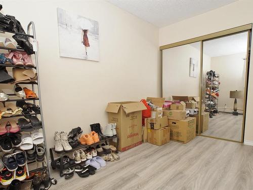 10 13570 38 Street, Edmonton, AB - Indoor Photo Showing Other Room