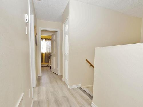 10 13570 38 Street, Edmonton, AB - Indoor Photo Showing Other Room