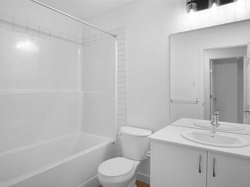 275 Glenridding Ravine Road, Edmonton, AB - Indoor Photo Showing Bathroom