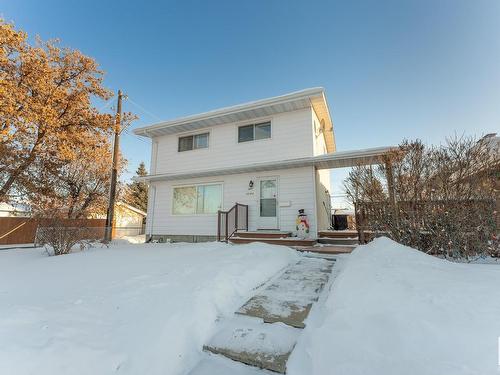 3907 112A Street, Edmonton, AB - Outdoor