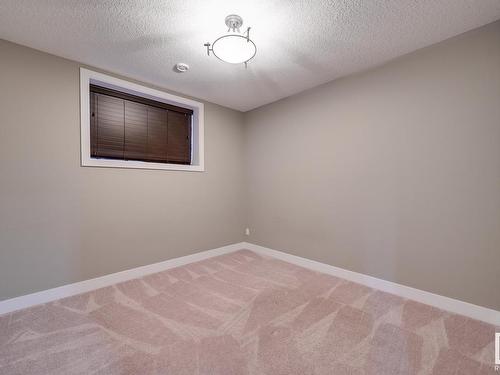 66 Chestnut Way, Fort Saskatchewan, AB - Indoor Photo Showing Other Room