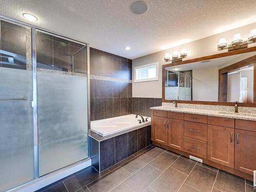 66 Chestnut Way, Fort Saskatchewan, AB - Indoor Photo Showing Bathroom