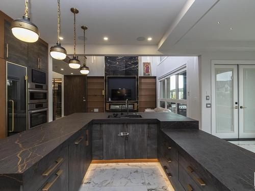 5106 Woolsey Link, Edmonton, AB - Indoor Photo Showing Kitchen