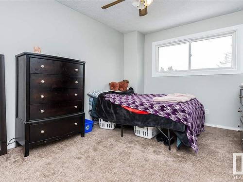 9105 Morinville Drive, Morinville, AB - Indoor Photo Showing Bedroom