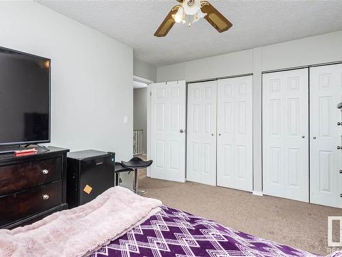 9105 Morinville Drive, Morinville, AB - Indoor Photo Showing Bedroom