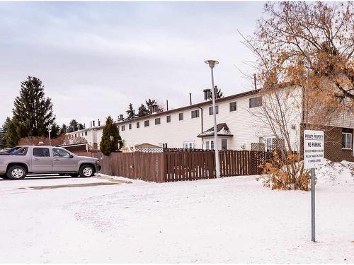 9105 Morinville Drive, Morinville, AB - Outdoor