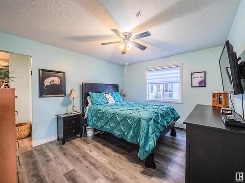 310 9938 104 Street, Edmonton, AB - Indoor Photo Showing Bedroom