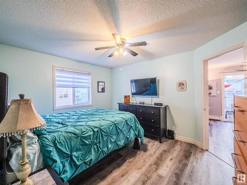 310 9938 104 Street, Edmonton, AB - Indoor Photo Showing Bedroom