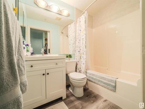 310 9938 104 Street, Edmonton, AB - Indoor Photo Showing Bathroom